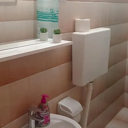 15 Apartmán