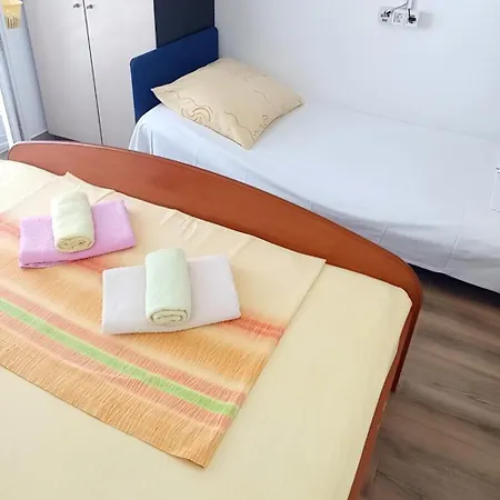 15 Apartmán