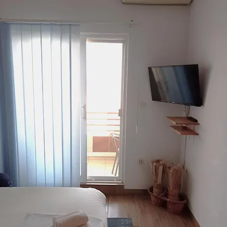 Apartmán 15 *